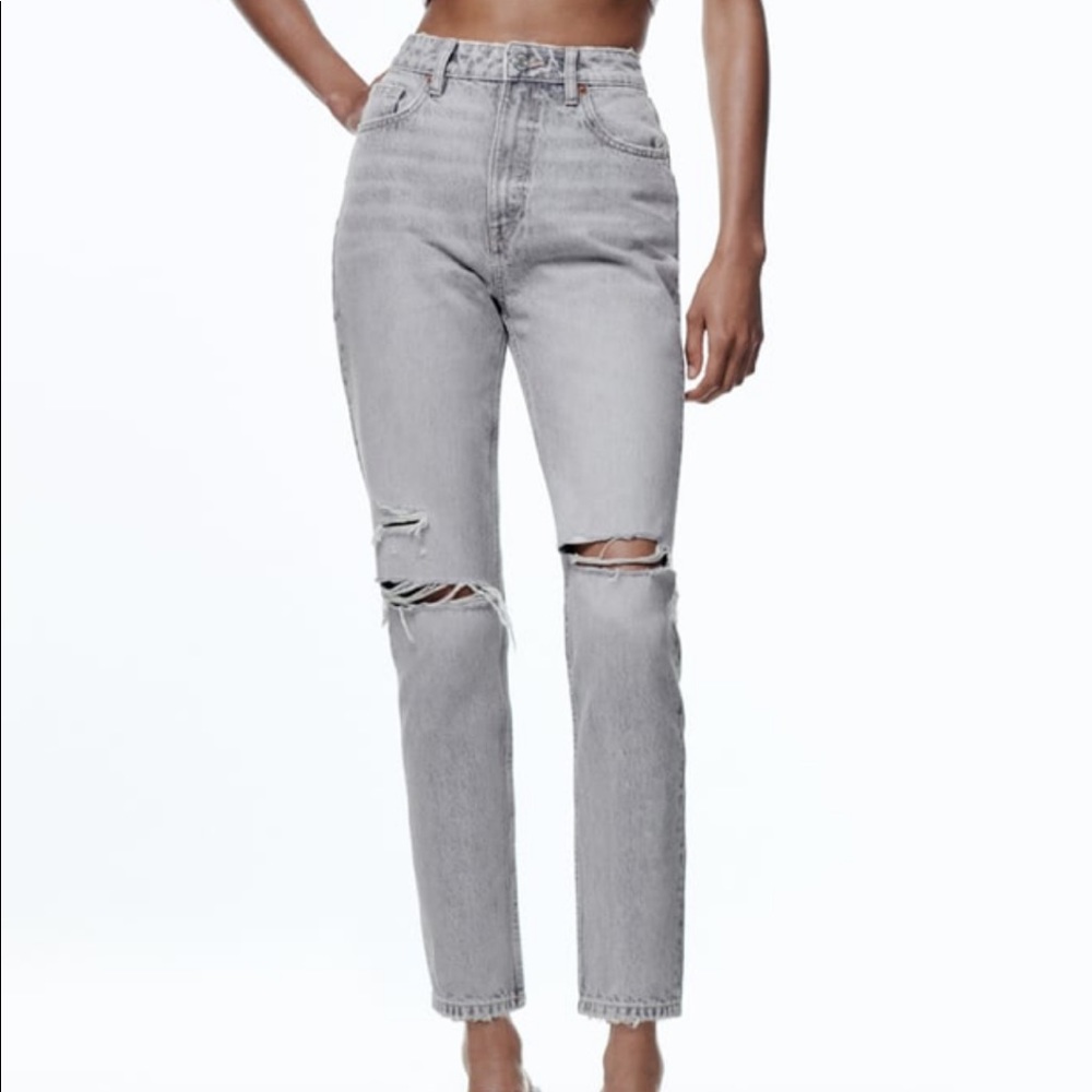 Zara ripped mom fit jeans